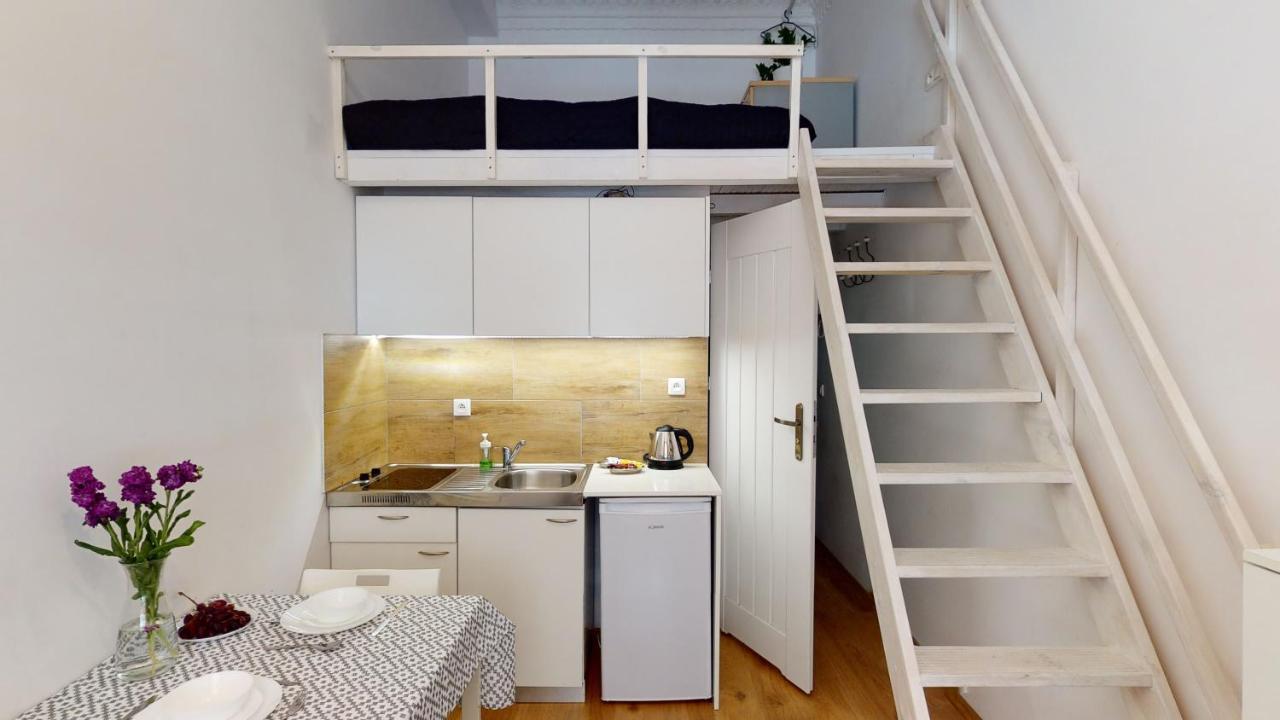 Studio Lofty Komuny Paryskiej 62 Wroclaw Bagian luar foto