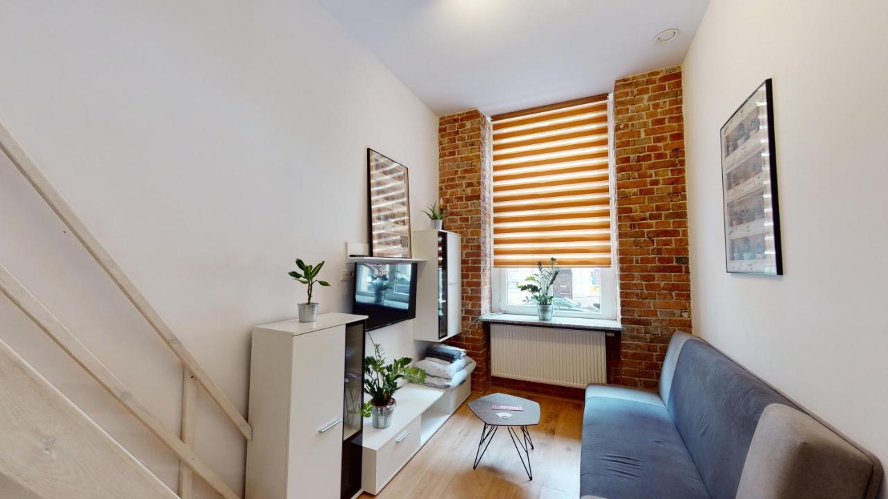 Studio Lofty Komuny Paryskiej 62 Wroclaw Bagian luar foto